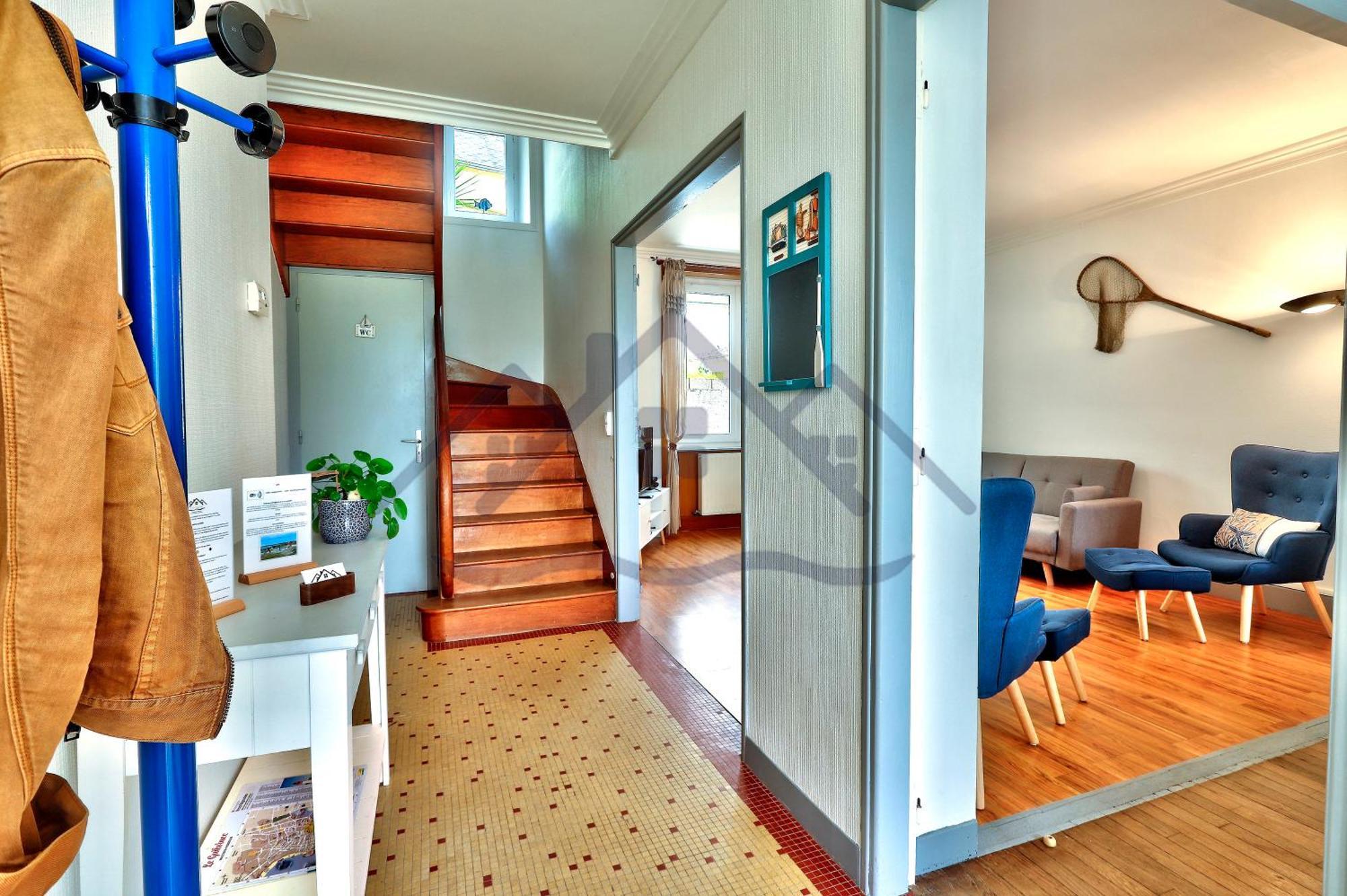 Ty Geoland: Charming Garden Home in Guilvinec with Wi-Fi Exterior photo